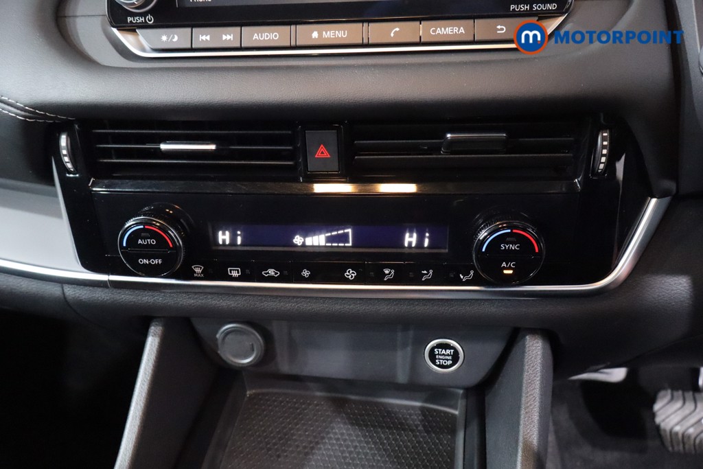 Nissan Qashqai Acenta Premium Automatic Petrol SUV - Stock Number (1623518) - 20th supplementary image