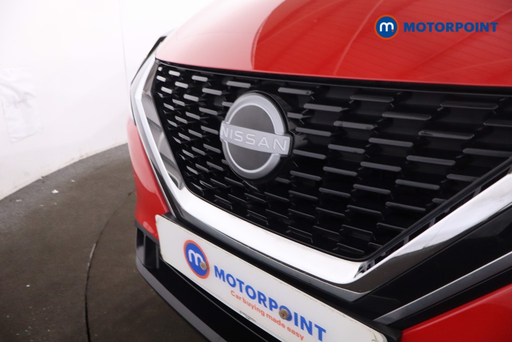 Nissan Qashqai Acenta Premium Automatic Petrol SUV - Stock Number (1623518) - 30th supplementary image