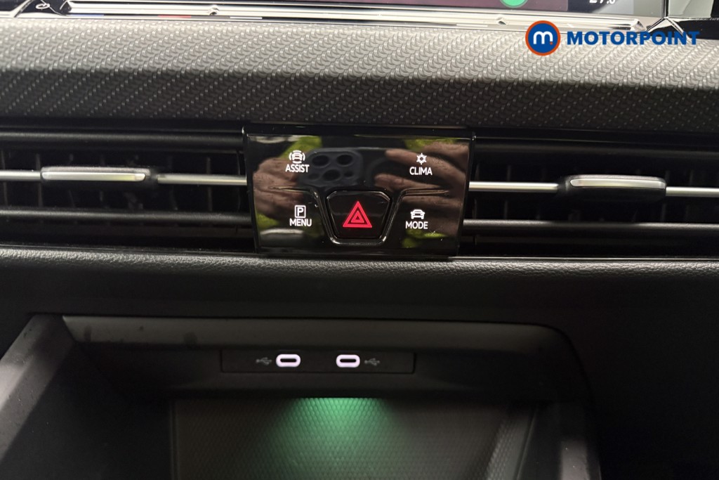Volkswagen Golf R-Line Manual Petrol Hatchback - Stock Number (1623567) - 28th supplementary image