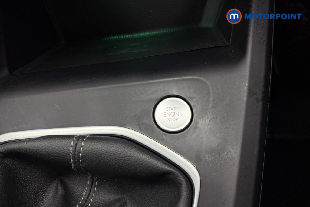 Volkswagen Golf R-Line Manual Petrol Hatchback - Stock Number (1623567) - 30th supplementary image