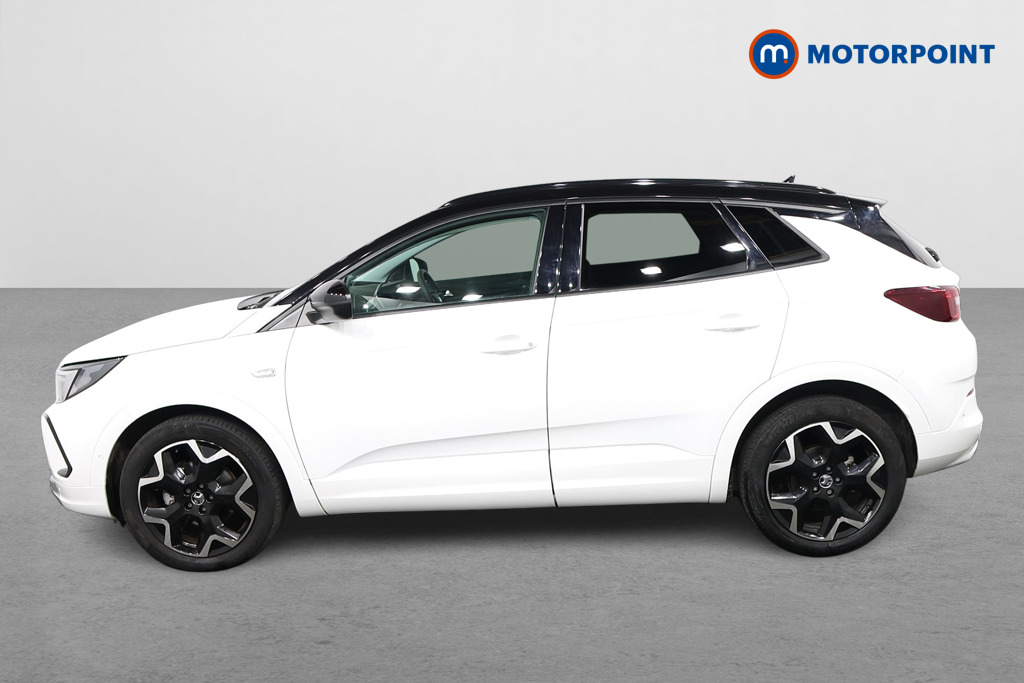Vauxhall Grandland Ultimate Manual Petrol SUV - Stock Number (1623824) - Passenger side