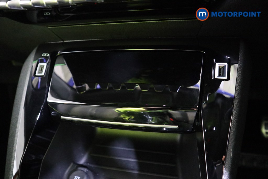 Peugeot 2008 GT Automatic Petrol SUV - Stock Number (1608150) - 12th supplementary image