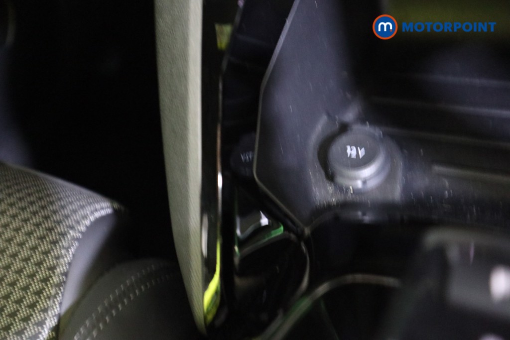 Peugeot 2008 GT Automatic Petrol SUV - Stock Number (1608150) - 13th supplementary image