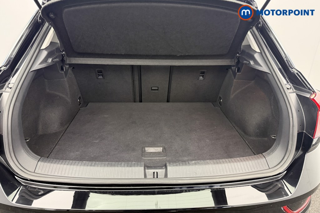 Volkswagen T-Roc Life Manual Petrol SUV - Stock Number (1608767) - 14th supplementary image