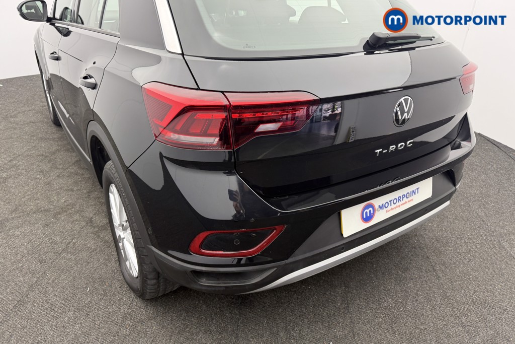 Volkswagen T-Roc Life Manual Petrol SUV - Stock Number (1608767) - 15th supplementary image
