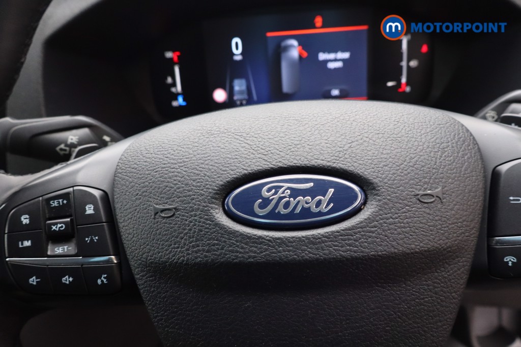 Ford Transit Limited Automatic Diesel Medium Roof Van - Stock Number (1611981) - 10th supplementary image