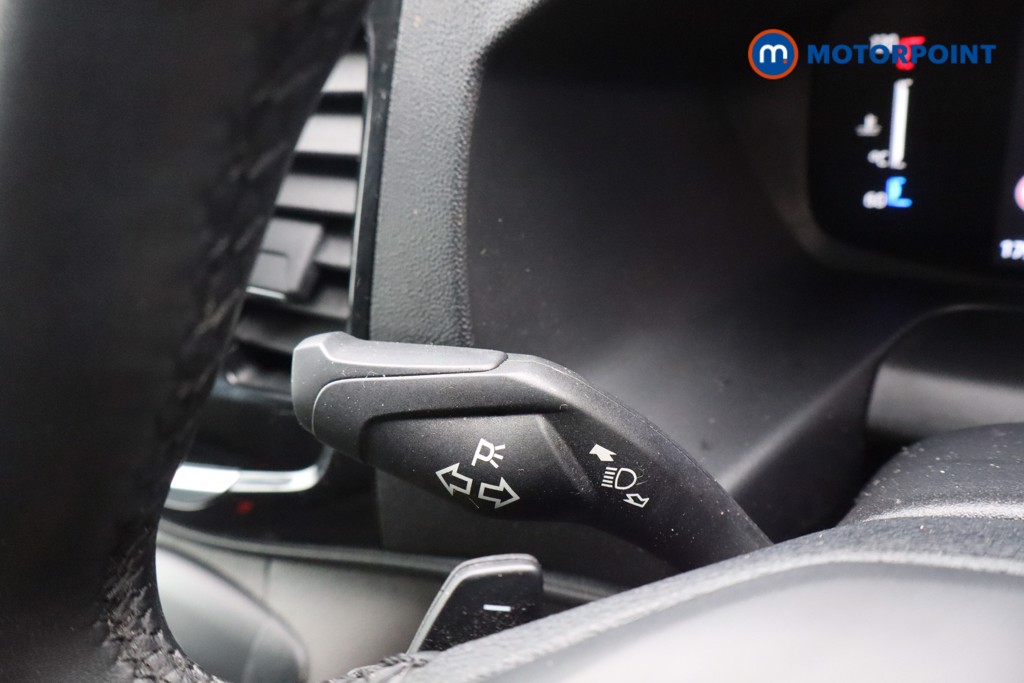 Ford Transit Limited Automatic Diesel Medium Roof Van - Stock Number (1611981) - 12th supplementary image