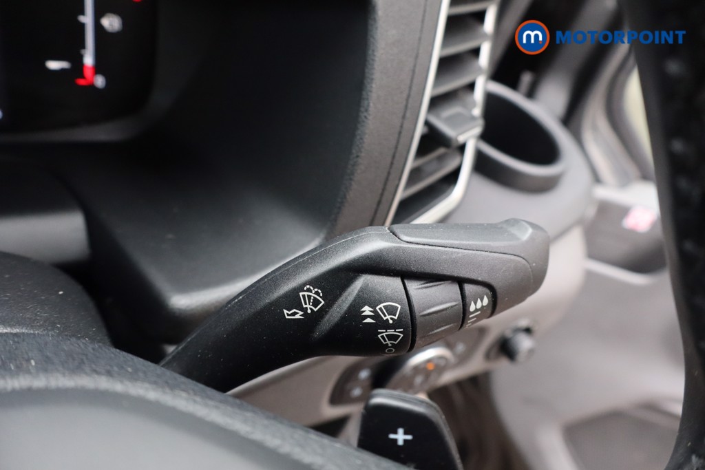 Ford Transit Limited Automatic Diesel Medium Roof Van - Stock Number (1611981) - 13th supplementary image