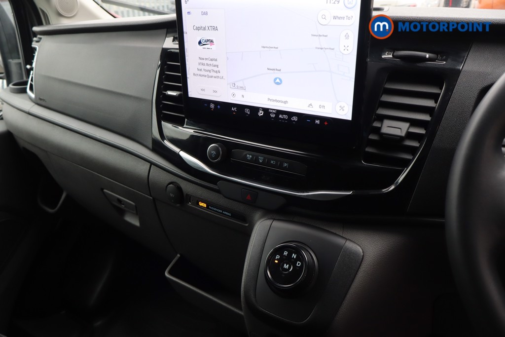 Ford Transit Limited Automatic Diesel Medium Roof Van - Stock Number (1611981) - 18th supplementary image