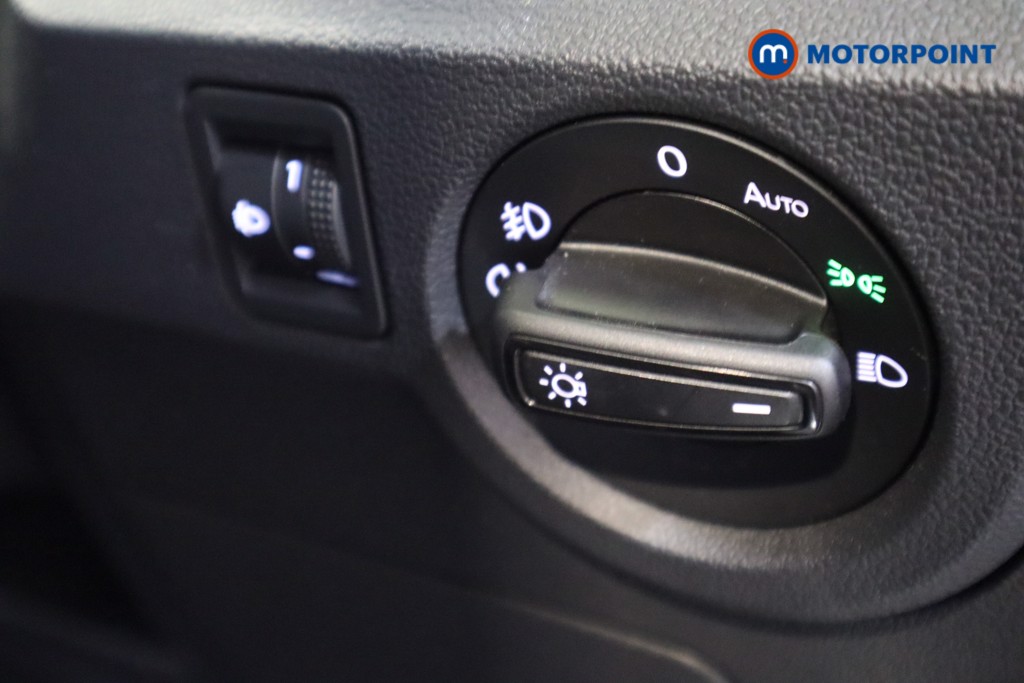 Volkswagen T-Cross Active Manual Petrol SUV - Stock Number (1612773) - 15th supplementary image