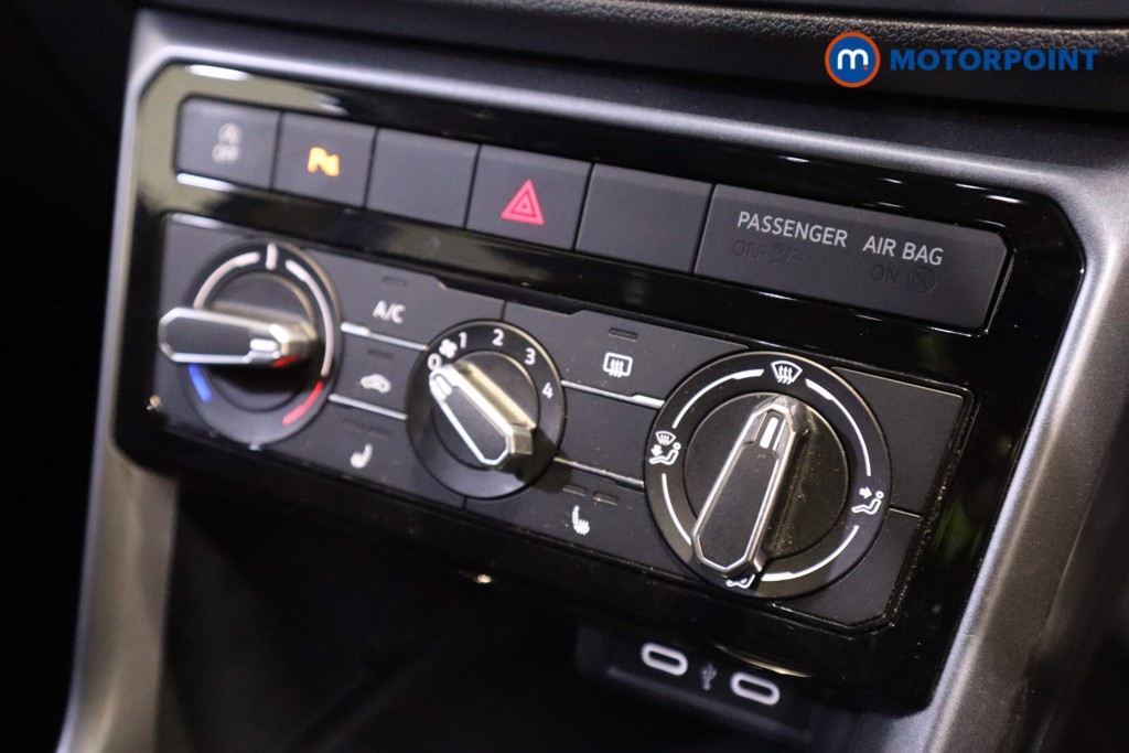 Volkswagen T-Cross Active Manual Petrol SUV - Stock Number (1612773) - 21st supplementary image