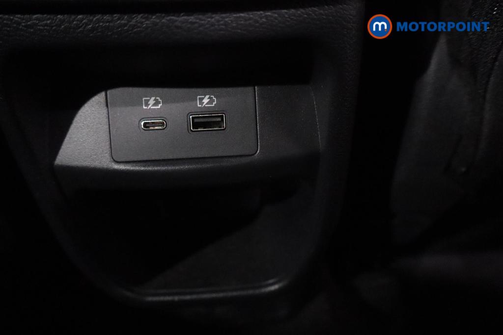 Nissan Juke Acenta Premium Automatic Petrol SUV - Stock Number (1612854) - 12th supplementary image