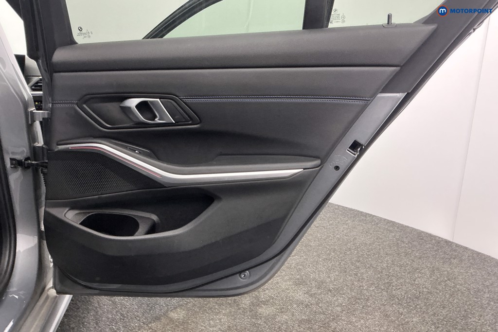BMW 3 Series M Sport Automatic Petrol Saloon - Stock Number (1615032) - 27th supplementary image