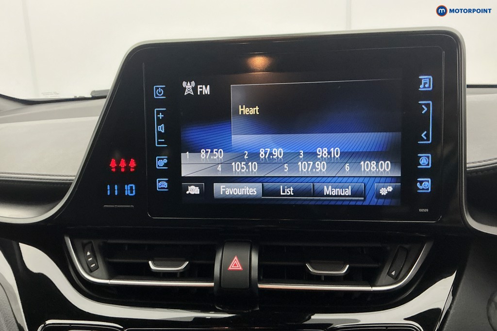 Toyota C-Hr Icon Manual Petrol SUV - Stock Number (1616426) - 2nd supplementary image