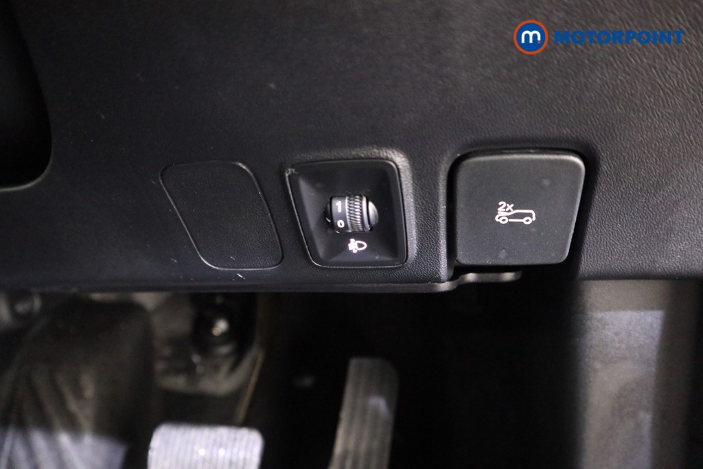 Mg Motor Uk HS Trophy Automatic Petrol-Electric Hybrid SUV - Stock Number (1616775) - 12th supplementary image