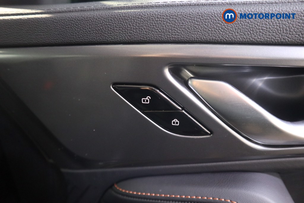 Mg Motor Uk HS Trophy Automatic Petrol-Electric Hybrid SUV - Stock Number (1616775) - 13th supplementary image