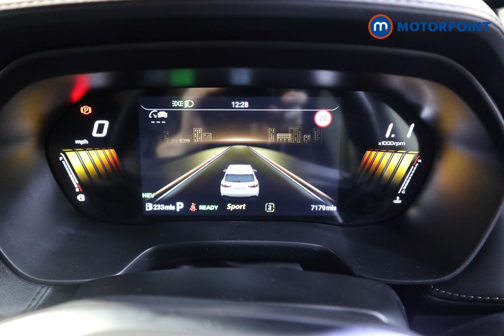 Mg Motor Uk ZS Trophy Automatic Petrol-Electric Hybrid SUV - Stock Number (1617561) - 6th supplementary image