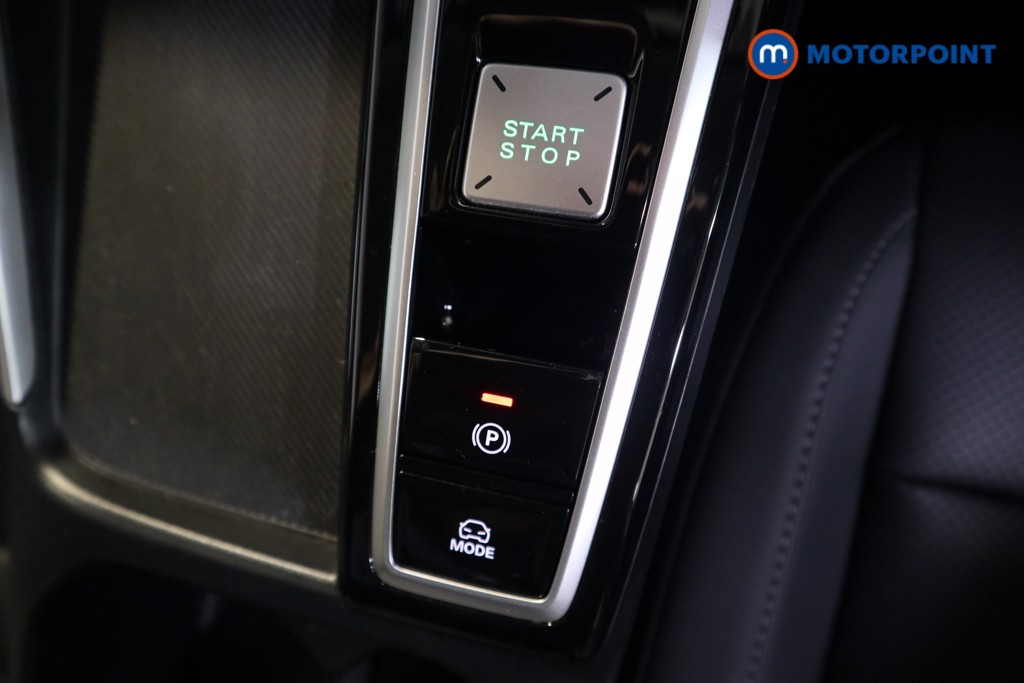 Mg Motor Uk ZS Trophy Automatic Petrol-Electric Hybrid SUV - Stock Number (1617561) - 10th supplementary image