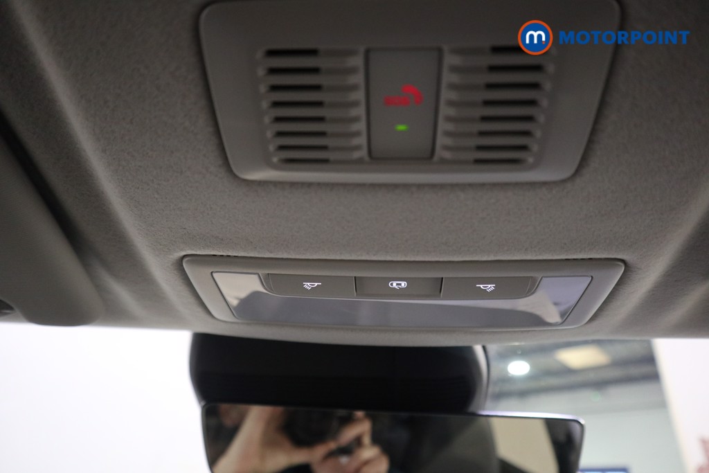 Mg Motor Uk ZS Trophy Automatic Petrol-Electric Hybrid SUV - Stock Number (1617561) - 12th supplementary image