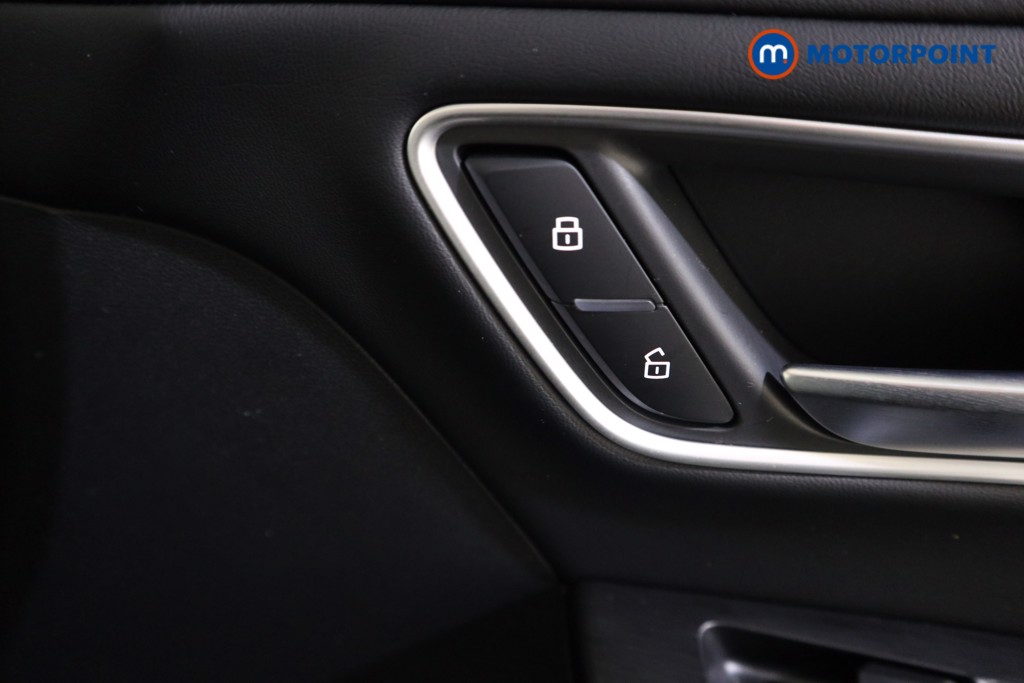 Mg Motor Uk ZS Trophy Automatic Petrol-Electric Hybrid SUV - Stock Number (1617561) - 14th supplementary image