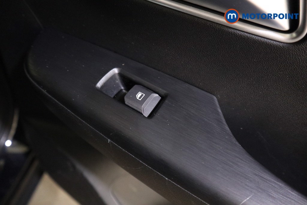 Mg Motor Uk ZS Trophy Automatic Petrol-Electric Hybrid SUV - Stock Number (1617561) - 21st supplementary image