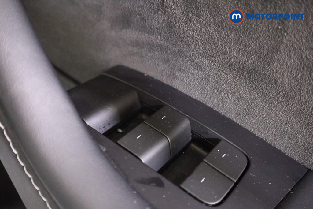 Tesla Model Y Long Range Automatic Electric SUV - Stock Number (1617593) - 11th supplementary image