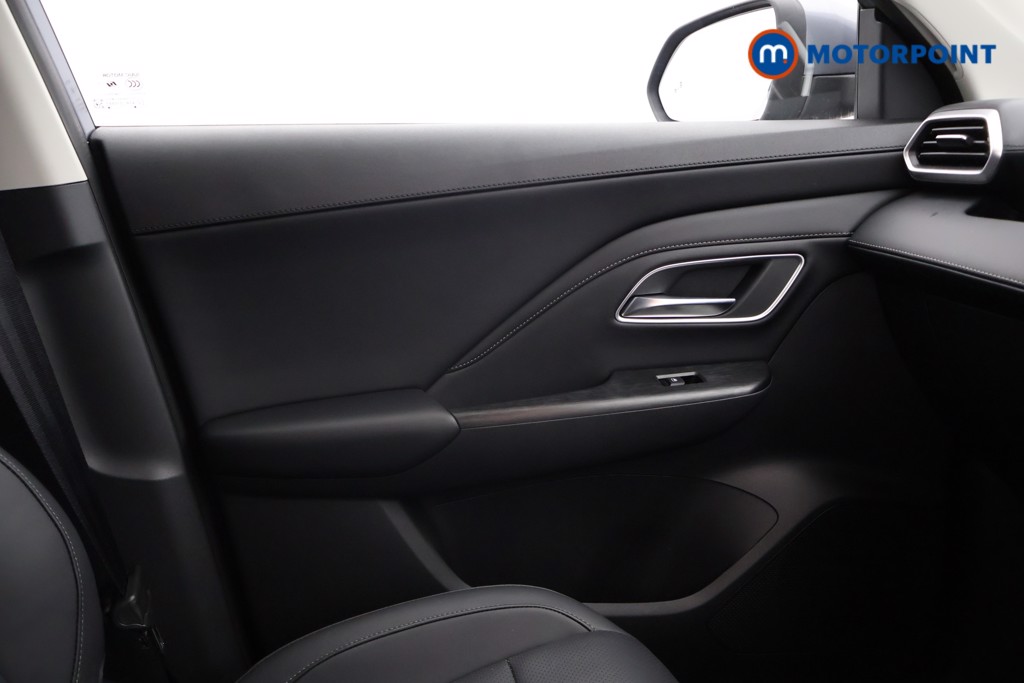 Mg Motor Uk ZS Trophy Automatic Petrol-Electric Hybrid SUV - Stock Number (1617818) - 7th supplementary image