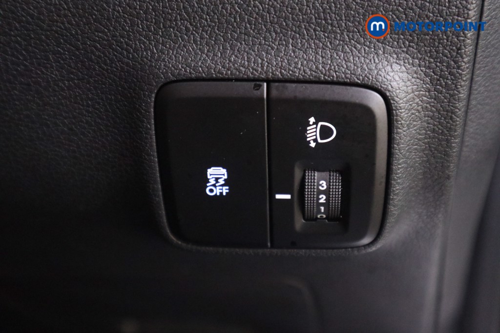 Hyundai I10 Advance Automatic Petrol Hatchback - Stock Number (1618040) - 12th supplementary image