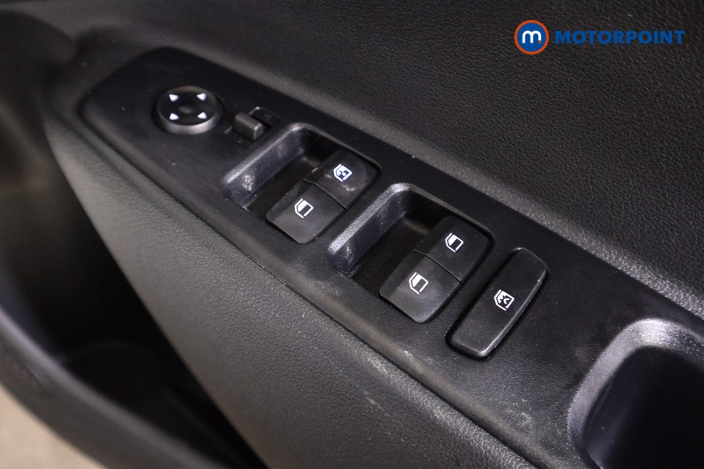 Hyundai I10 Advance Automatic Petrol Hatchback - Stock Number (1618040) - 13th supplementary image