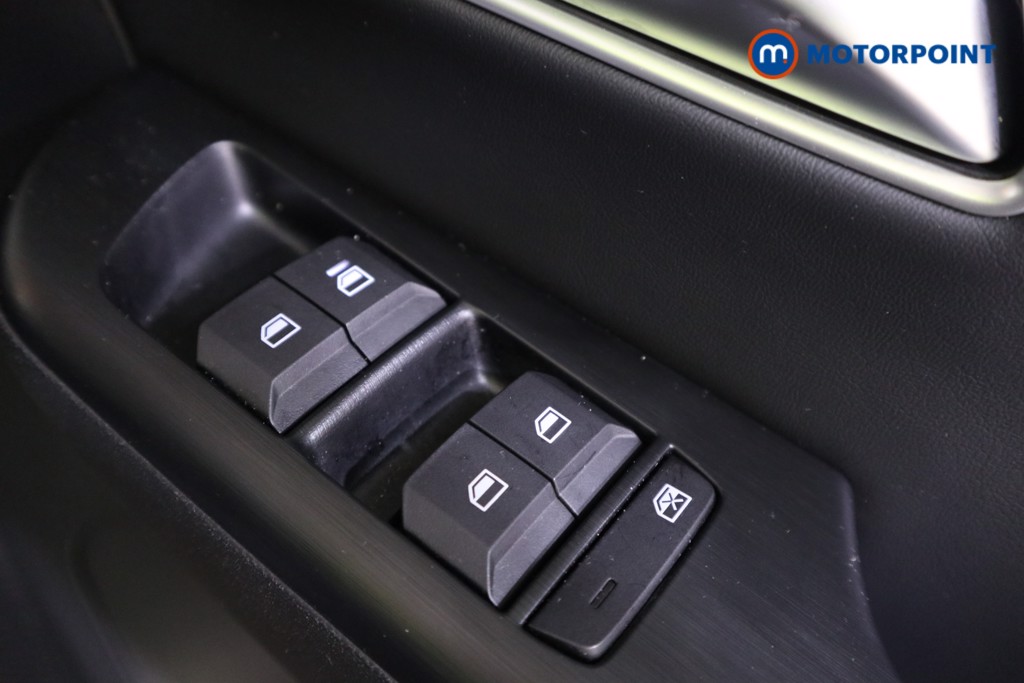 Mg Motor Uk ZS Trophy Automatic Petrol-Electric Hybrid SUV - Stock Number (1618106) - 14th supplementary image