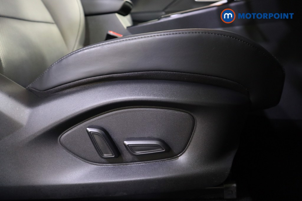 Mg Motor Uk ZS Trophy Automatic Petrol-Electric Hybrid SUV - Stock Number (1618106) - 15th supplementary image