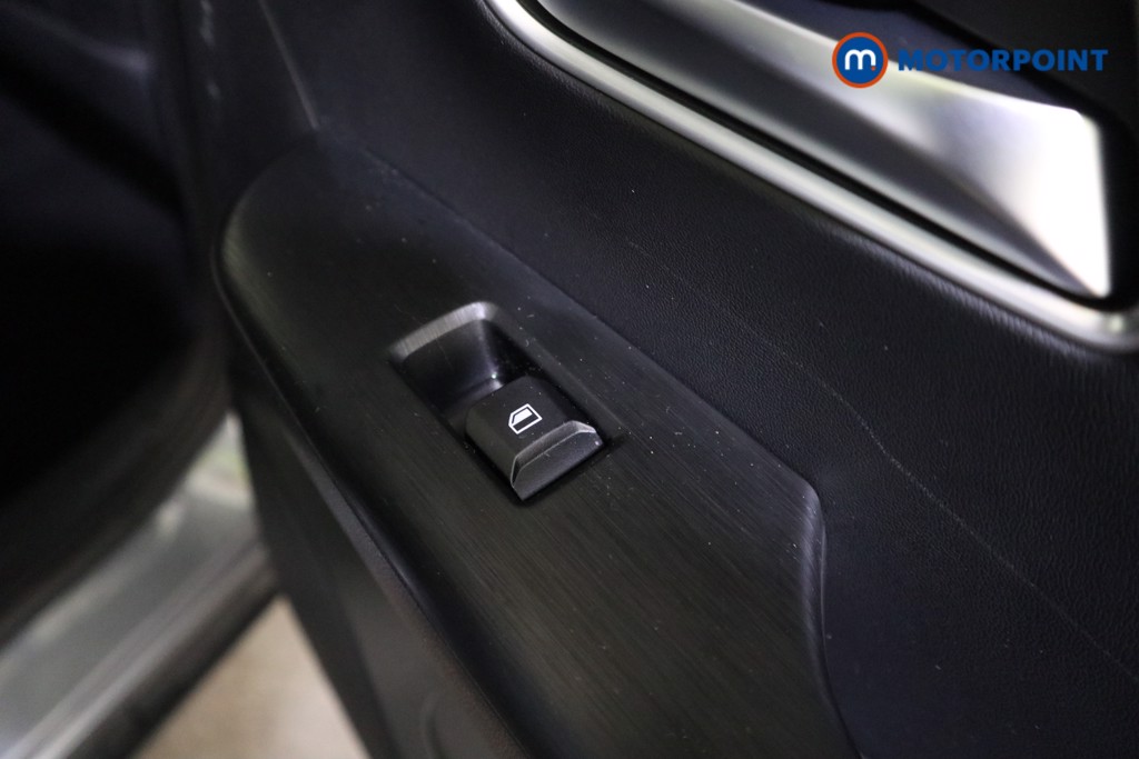 Mg Motor Uk ZS Trophy Automatic Petrol-Electric Hybrid SUV - Stock Number (1618106) - 20th supplementary image