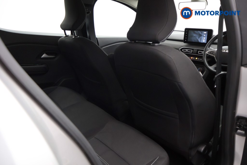 Dacia Sandero Expression Manual Petrol Hatchback - Stock Number (1619094) - 14th supplementary image