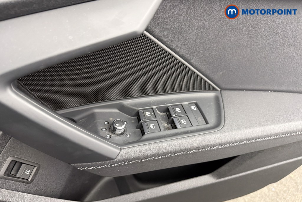 Audi A3 S Line Automatic Petrol Plug-In Hybrid Hatchback - Stock Number (1620685) - 9th supplementary image