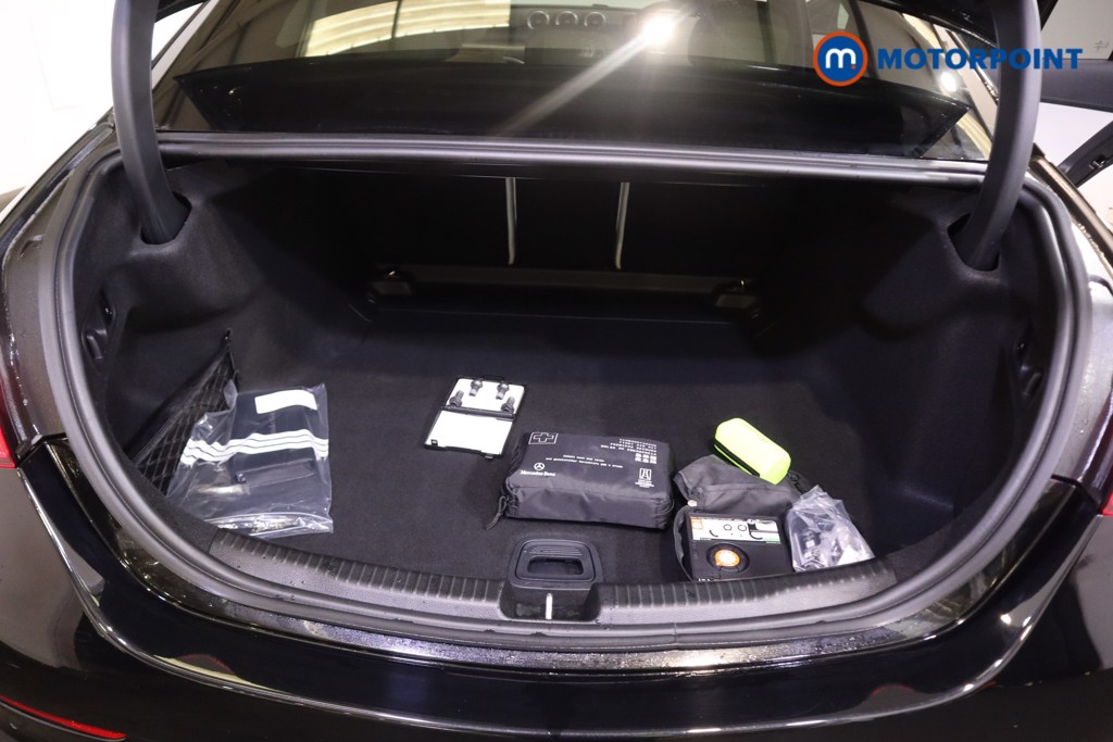 Mercedes-Benz C Class Amg Line Automatic Petrol Saloon - Stock Number (1621048) - 8th supplementary image