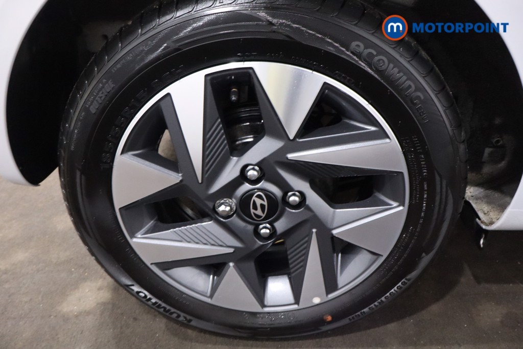 Hyundai I10 Advance Automatic Petrol Hatchback - Stock Number (1621578) - 9th supplementary image