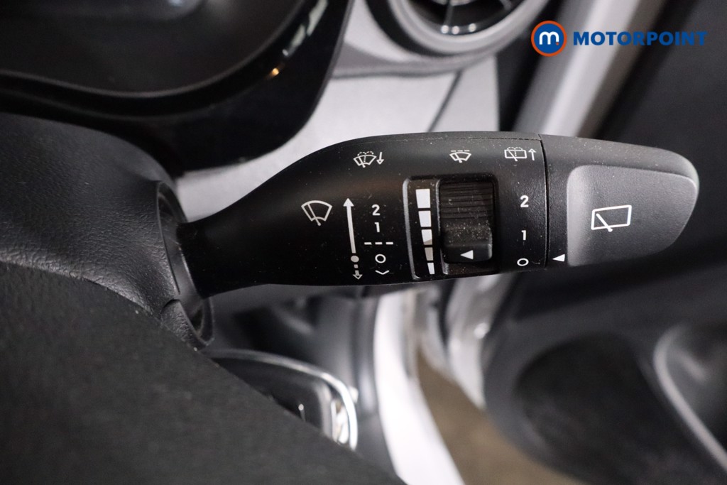 Hyundai I10 Advance Automatic Petrol Hatchback - Stock Number (1621578) - 15th supplementary image