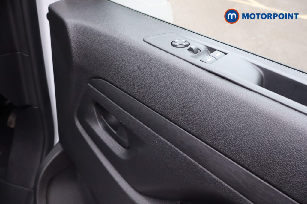 Peugeot Expert Professional Manual Diesel Panel Van - Stock Number (1621962) - 24th supplementary image