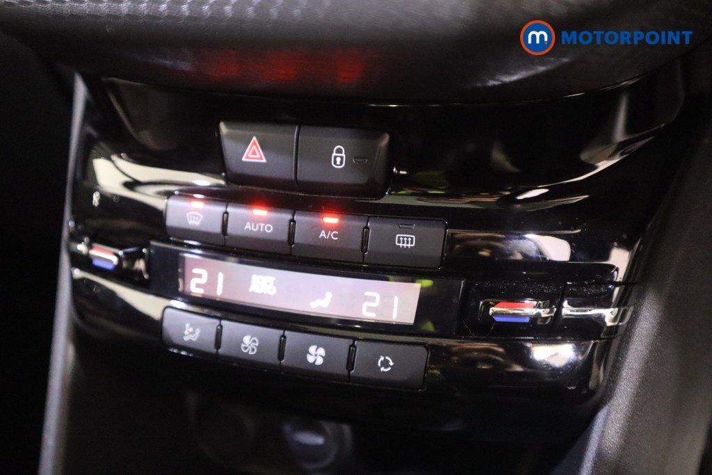 Peugeot 2008 Gt Line Manual Petrol SUV - Stock Number (1622659) - 19th supplementary image