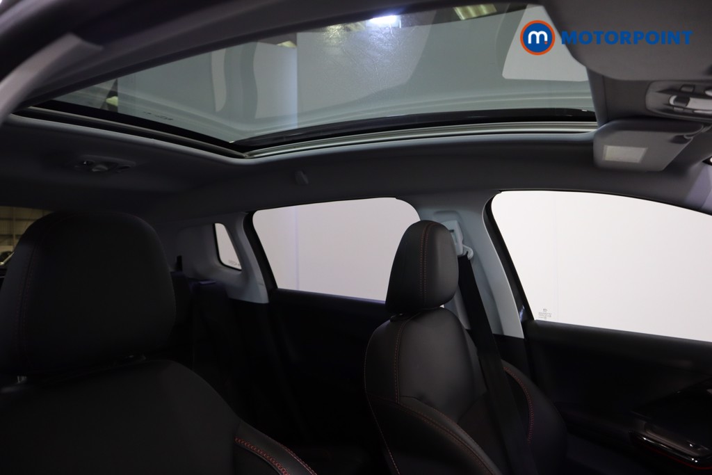 Peugeot 2008 Gt Line Manual Petrol SUV - Stock Number (1622659) - 21st supplementary image