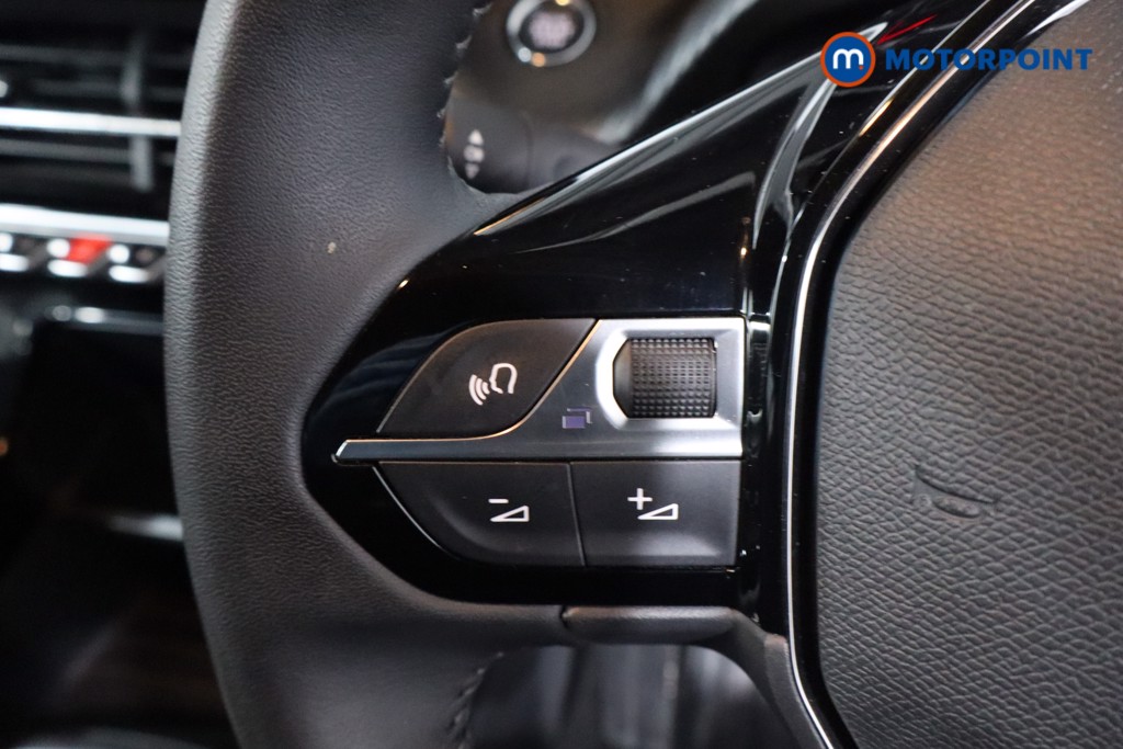 Peugeot 2008 Active Premium-Plus Manual Petrol SUV - Stock Number (1622907) - 7th supplementary image