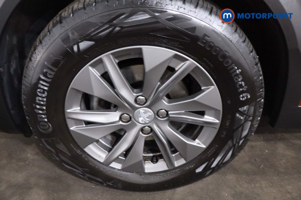 Peugeot 2008 Active Premium-Plus Manual Petrol SUV - Stock Number (1622907) - 11th supplementary image