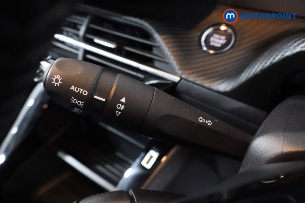 Peugeot 2008 Active Premium-Plus Manual Petrol SUV - Stock Number (1622907) - 14th supplementary image