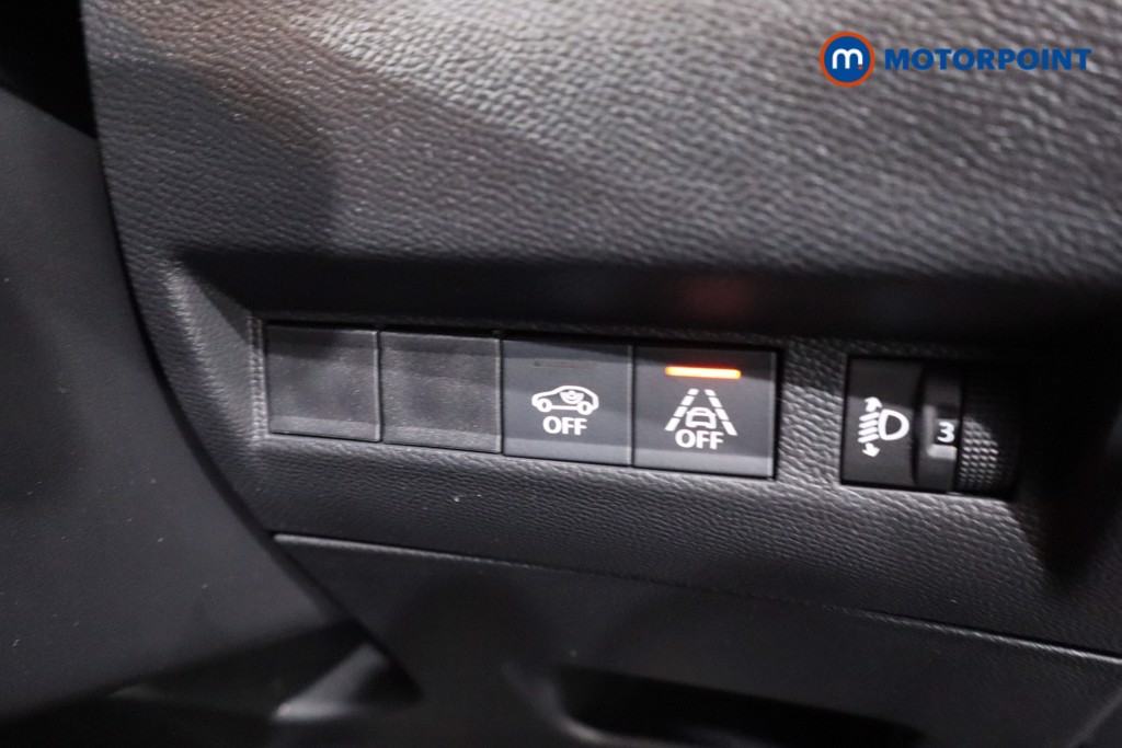 Peugeot 2008 Active Premium-Plus Manual Petrol SUV - Stock Number (1622907) - 17th supplementary image