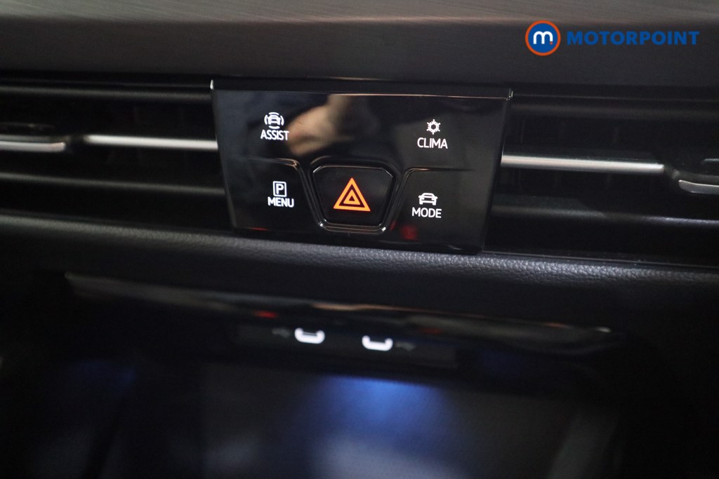 Volkswagen Golf Style Automatic Petrol Plug-In Hybrid Hatchback - Stock Number (1623095) - 7th supplementary image