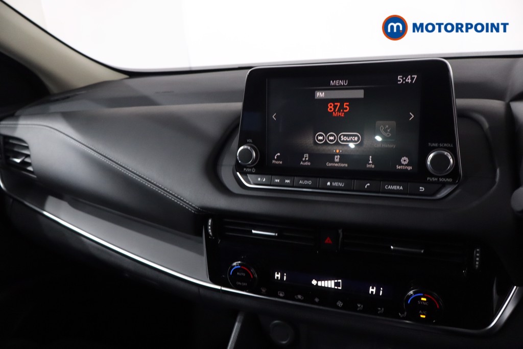 Nissan Qashqai Acenta Premium Automatic Petrol SUV - Stock Number (1623193) - 18th supplementary image