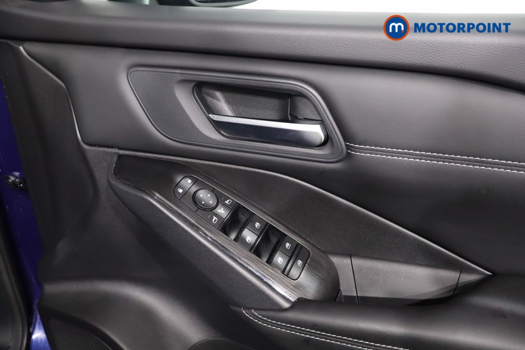 Nissan Qashqai Acenta Premium Automatic Petrol SUV - Stock Number (1623193) - 24th supplementary image