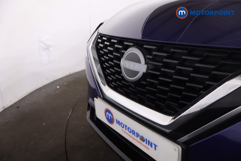 Nissan Qashqai Acenta Premium Automatic Petrol SUV - Stock Number (1623193) - 28th supplementary image