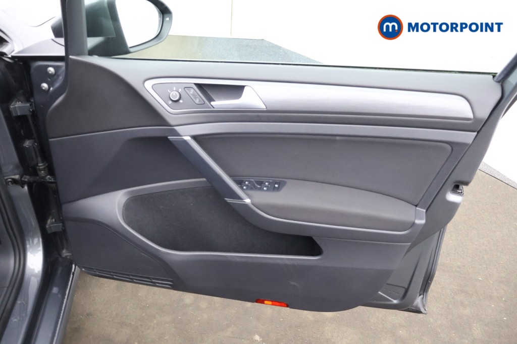 Volkswagen Golf Match Automatic Petrol Hatchback - Stock Number (1623205) - 8th supplementary image