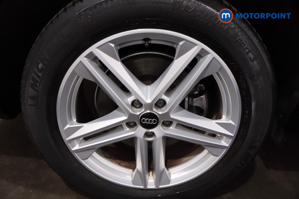 Audi Q5 S Line Automatic Petrol Plug-In Hybrid SUV - Stock Number (1623529) - 9th supplementary image